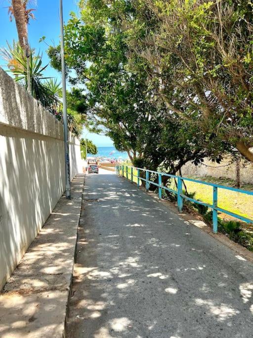 Apartamento Con Gran Terraza Junto A La Playa Torremolinos Exterior photo